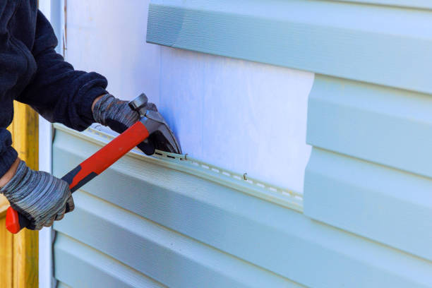 Reliable Emergency Siding Repair contractor in West Liberty, WV by Squared Siding